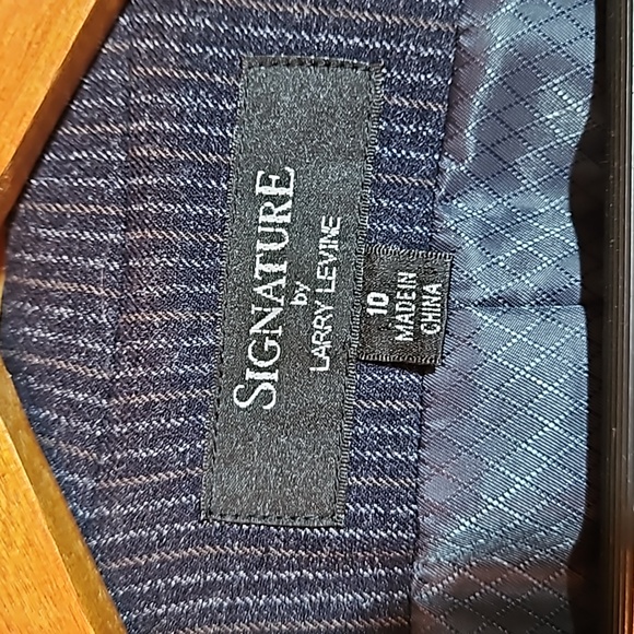 Larry Levine Suit Jacket Pin Stripe Beautiful Button Details Size 10 - Picture 6 of 8